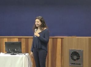 Construção de recomendadores baseados em conteúdo para análise de proposições da Câmara dos Deputados