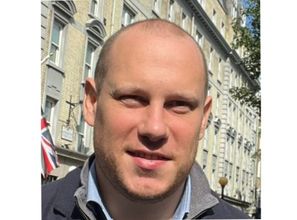 A Walk along the Complexity-Performance Curve